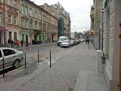 Продаж 2-кім. квартири у центрі Львова в. Куліша (ТЦ Магнус) 20669