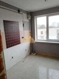 Продаж 3-кім. квартири Львів, вул. Наукова (Тролейбусна) 25475