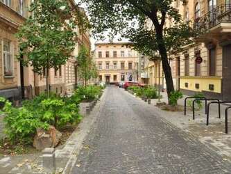 Продаж 3-кім. квартири Львів, вул. Римлянина (площа Митна) 27934