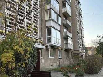 Продаж 2-кім. квартири Львів, вул. Єфремова (Мельника) 29095