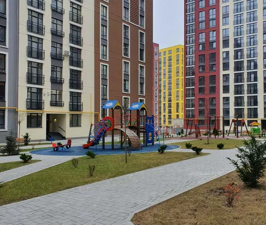 Продаж 1-кімнатна квартира з ремонтом ЖК Семицвіт 32119