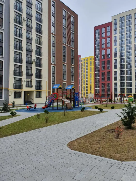 Продаж 1-кімнатна квартира з ремонтом ЖК Семицвіт 31640