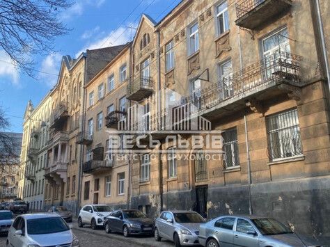 Продаж 1-кімнатна квартира вул. Старицького 31469