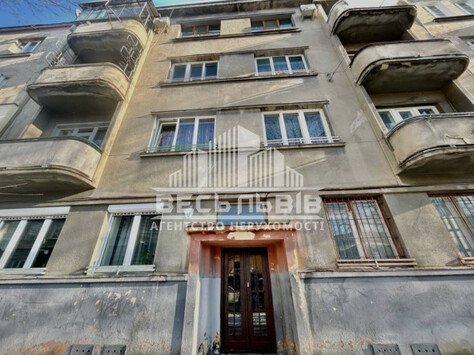 Продаж 3-кімнатна квартира Львів, вул. Київська ( польський люкс) 31806