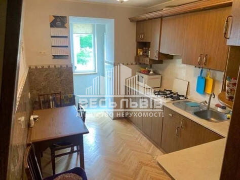 Продаж 3-кімнатна квартира Львів, вул. Суботівська (Левандівка) 32483