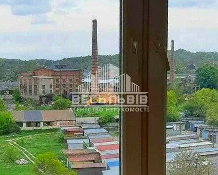 Продаж 1-кімнатна квартира з меблями та технікою вул. Шевченка (Рясне-1) 31868