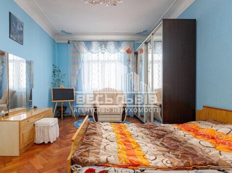 Продаж 2-кімнатна квартира Львів, вул. Донецька 33495