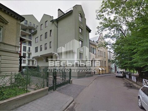 Продаж 4-кімнатна квартира ВІП класу в елітному районі Львова 32994