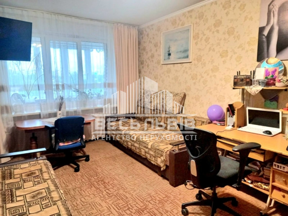 Продаж 1-кімнатна квартира вул. Симоненка 34197