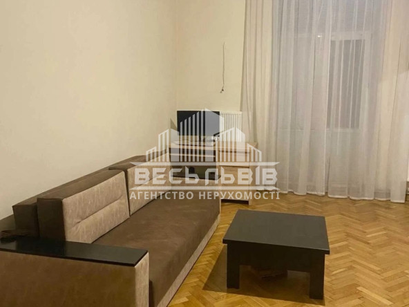 Продаж 2-кімнатна квартира Львів, вул. Устияновича (парк Івана Франка) 35975
