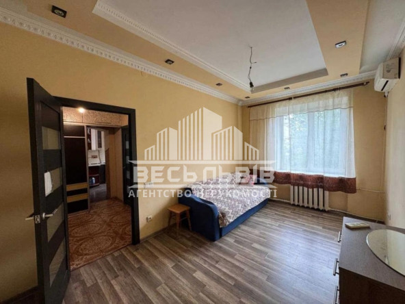 Продаж 2-кімнатна квартира з гаражем вул. Городоцька ( Сільмаш) 34902