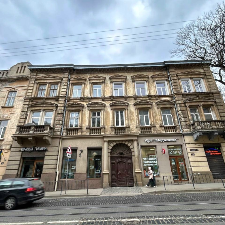 Продаж квартири в історичній кам'яниці Львів, вул. Личаківська 37795
