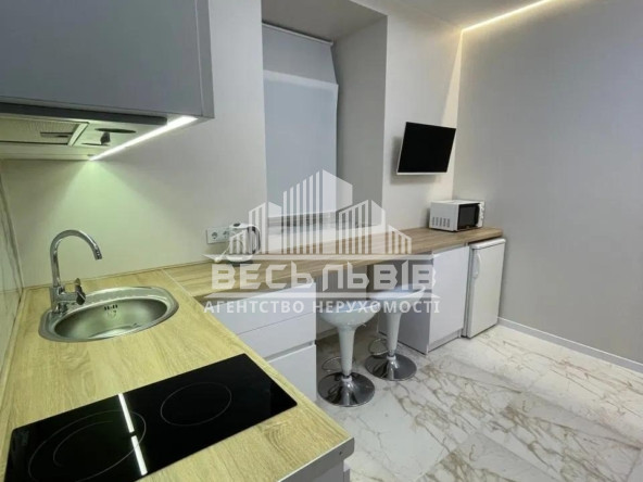 Продаж 1-кімнатна квартира вул. Шота Руставелі 38892