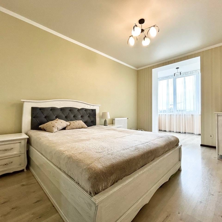 Продаж 2-кімнатна квартира ЖК Галицький Лев вул. Пулюя 38972