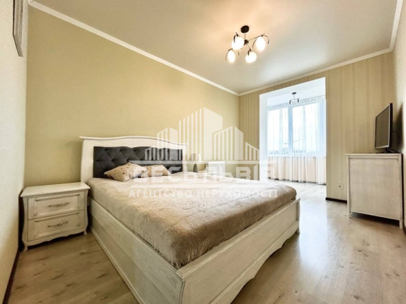Продаж 2-кімнатна квартира ЖК Галицький Лев вул. Пулюя 39019